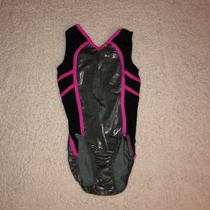 Gymnastics leotard